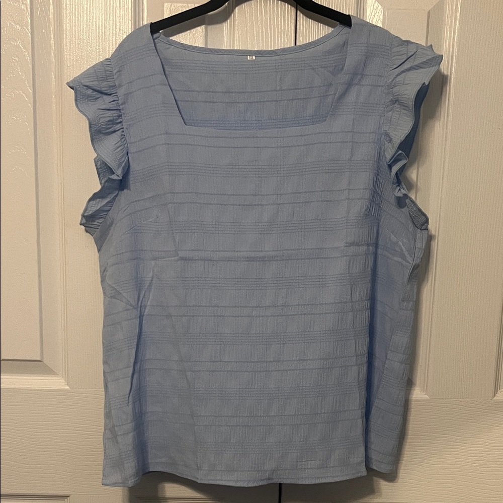 NWOT Women’s Ruched Light Blue Stripe  Square Neck Ruffled Sleeve Top Size XL